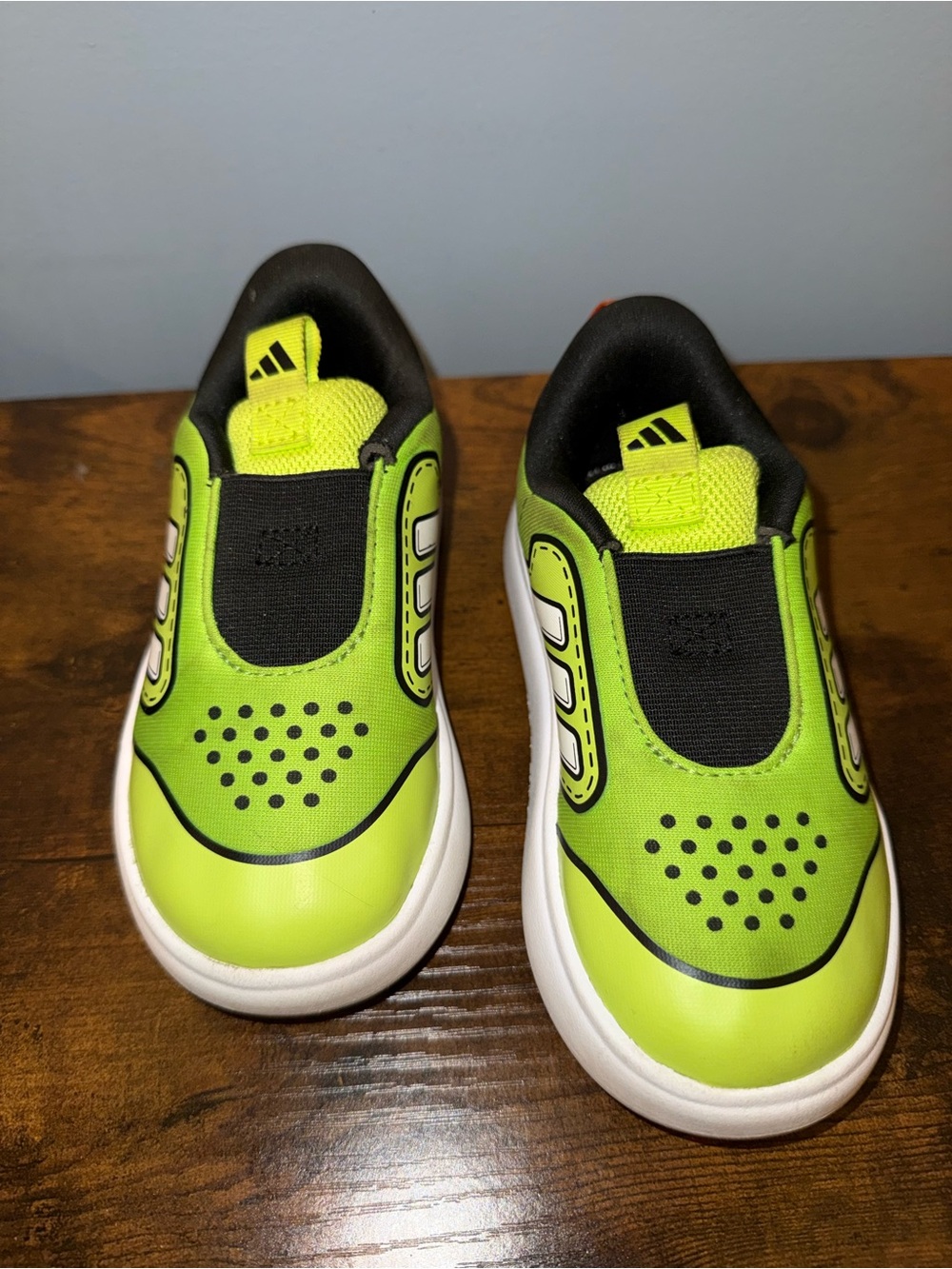 8.5 Toddler Adidas Bubblecomic Shoes